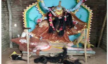 Miscreants vandalized Kali idol of Naogaon Ghoshpara Kali temple