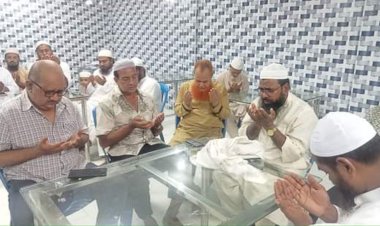 Milad mahfil and prayers were held on the occasion of the auspicious opening of the new building of Bonful Hotel and Restaurant, a renowned institution in Gobindganj.