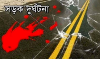In Naogaon's Mandā, at the Bijoypur intersection, a mother died in an accident while on her way to visit her injured son.