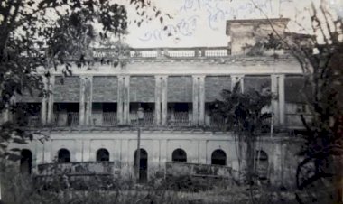 The actual founder of the influential Hindu zamindari in Narail was Kalishankar Roy.