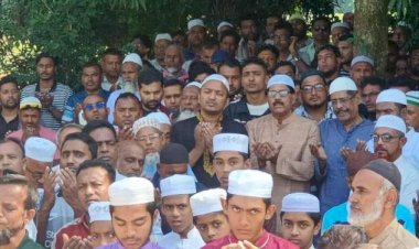 District BNP leaders visited the grave of Shaheed Abu Bakar Abur in Keshabpur.