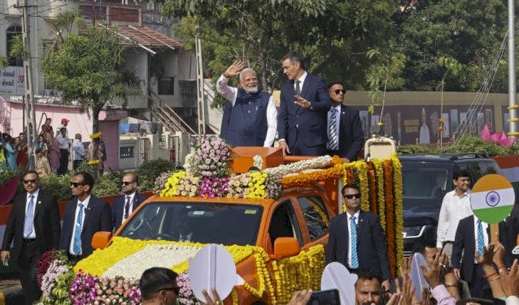 The leaders of India and Spain have inaugurated India's first private military aircraft manufacturing facility