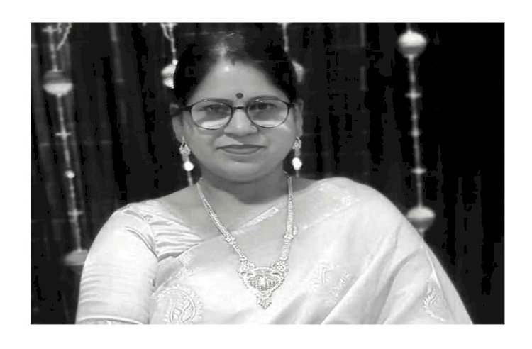 Crushed under the wheels of a truck, a housewife named Shiuli died.