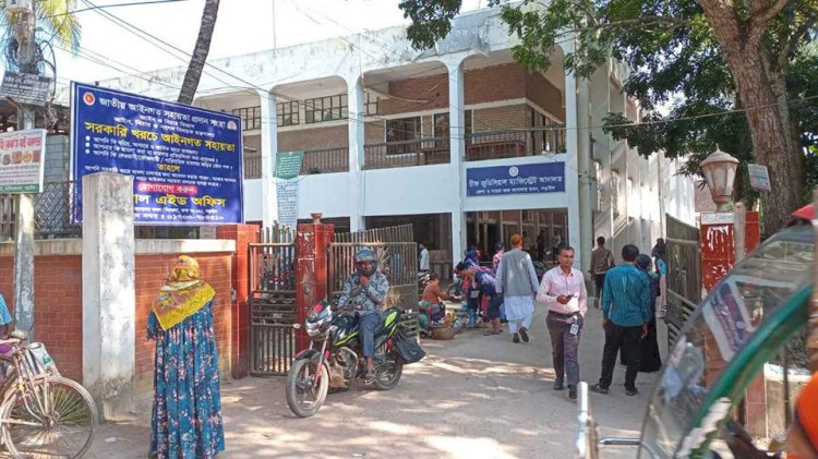 In Narail, 200 BNP-Jamaat activists have been acquitted in a sabotage case.