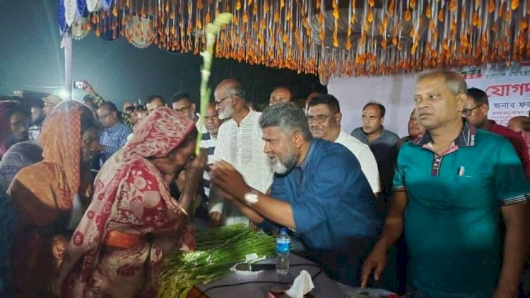 Fazle Huda, the BNP candidate for constituency 48 Naogaon-3 (Mahadevpur-Badalgachi), has gained support from minority and small ethnic communities, with indigenous people joining the BNP out of their affection for him.